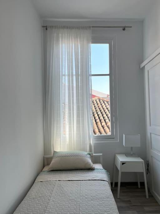 Bougainvillea Apartments 2 Nafplio Bagian luar foto
